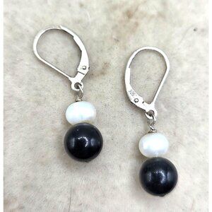 Sterling Silver 925 Leverback Earrings With Black & White Bead Dangle Design